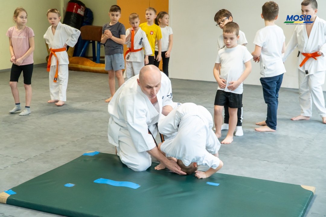 Ferie zimowe 2025 - karate - zdjęcie #39 - eOstroleka.pl