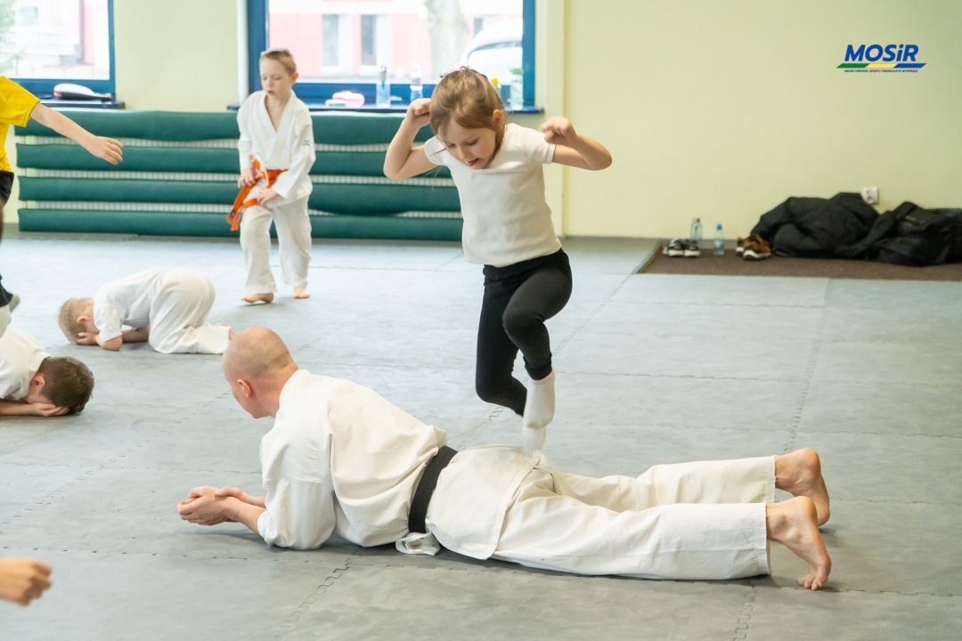 Ferie zimowe 2025 - karate - zdjęcie #10 - eOstroleka.pl
