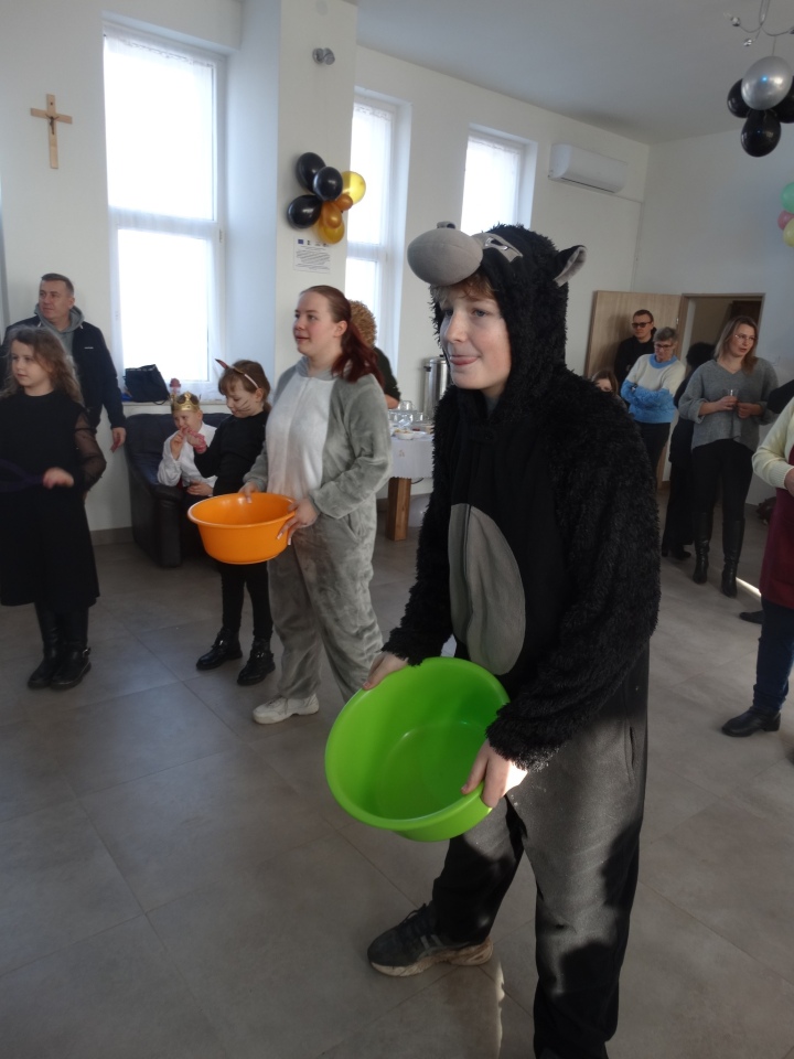 Bal karnawalowy w Jarnutach w gminie Czerwin [13.02.2025] - zdjęcie #4 - eOstroleka.pl