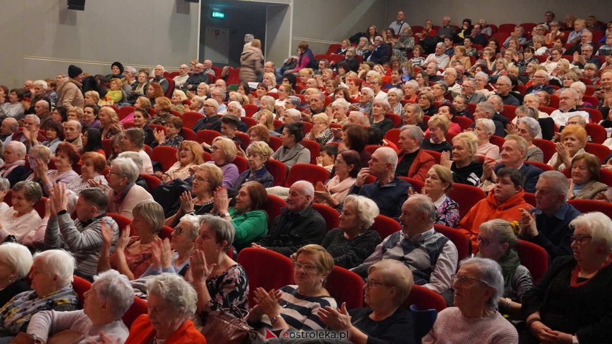 Koncert Romowie seniorom w Ostrołęce [13.02.2025] - zdjęcie #39 - eOstroleka.pl