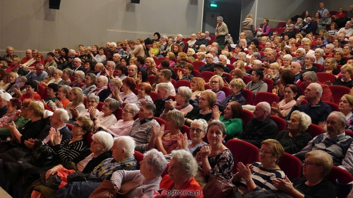 Koncert Romowie seniorom w Ostrołęce [13.02.2025] - zdjęcie #38 - eOstroleka.pl