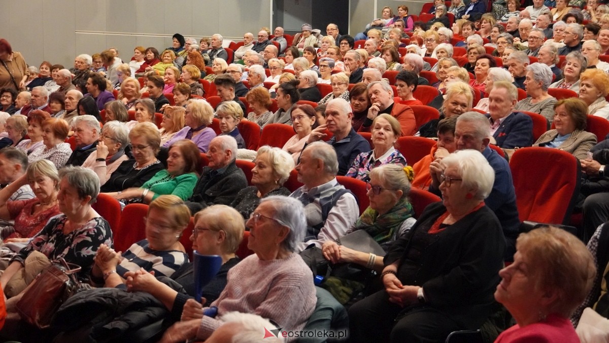 Koncert Romowie seniorom w Ostrołęce [13.02.2025] - zdjęcie #35 - eOstroleka.pl