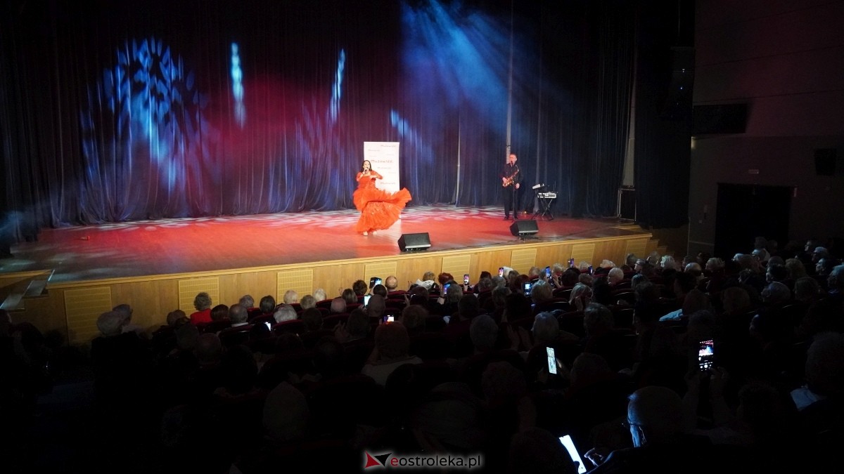 Koncert Romowie seniorom w Ostrołęce [13.02.2025] - zdjęcie #27 - eOstroleka.pl