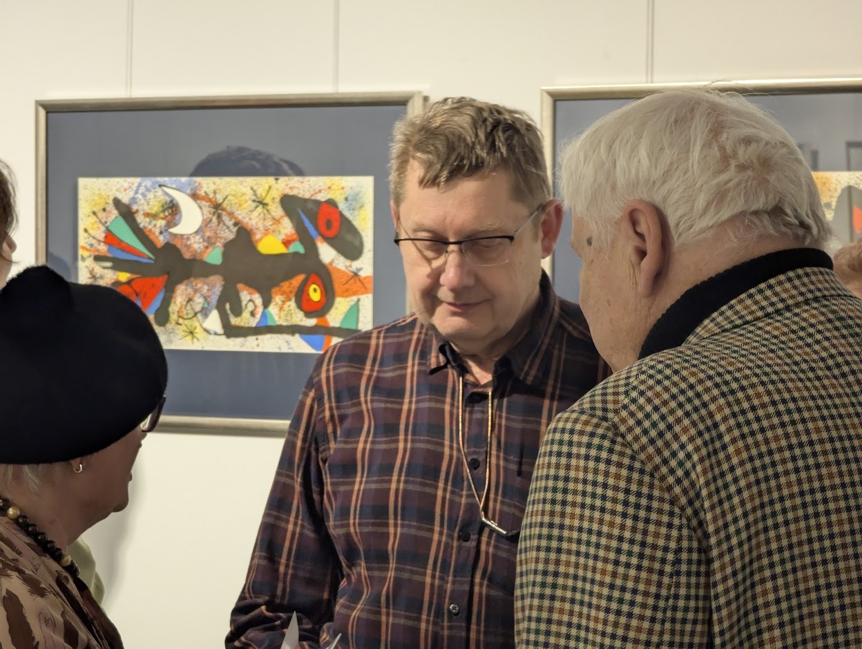 Wernisaż dzieł Joana Miró w Galerii Ostrołęka [13.02.2025] - zdjęcie #7 - eOstroleka.pl