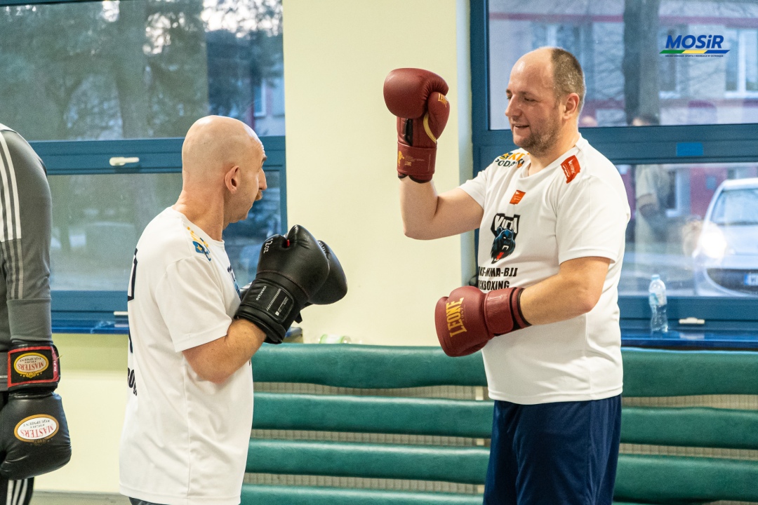 Ferie zimowe 2025 z treningami boksu - zdjęcie #8 - eOstroleka.pl