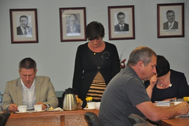 Mieszkańcy osiedla Leśne kontra Krex: Rozprawa administracyjna (7.IX.2011) - zdjęcie #11 - eOstroleka.pl