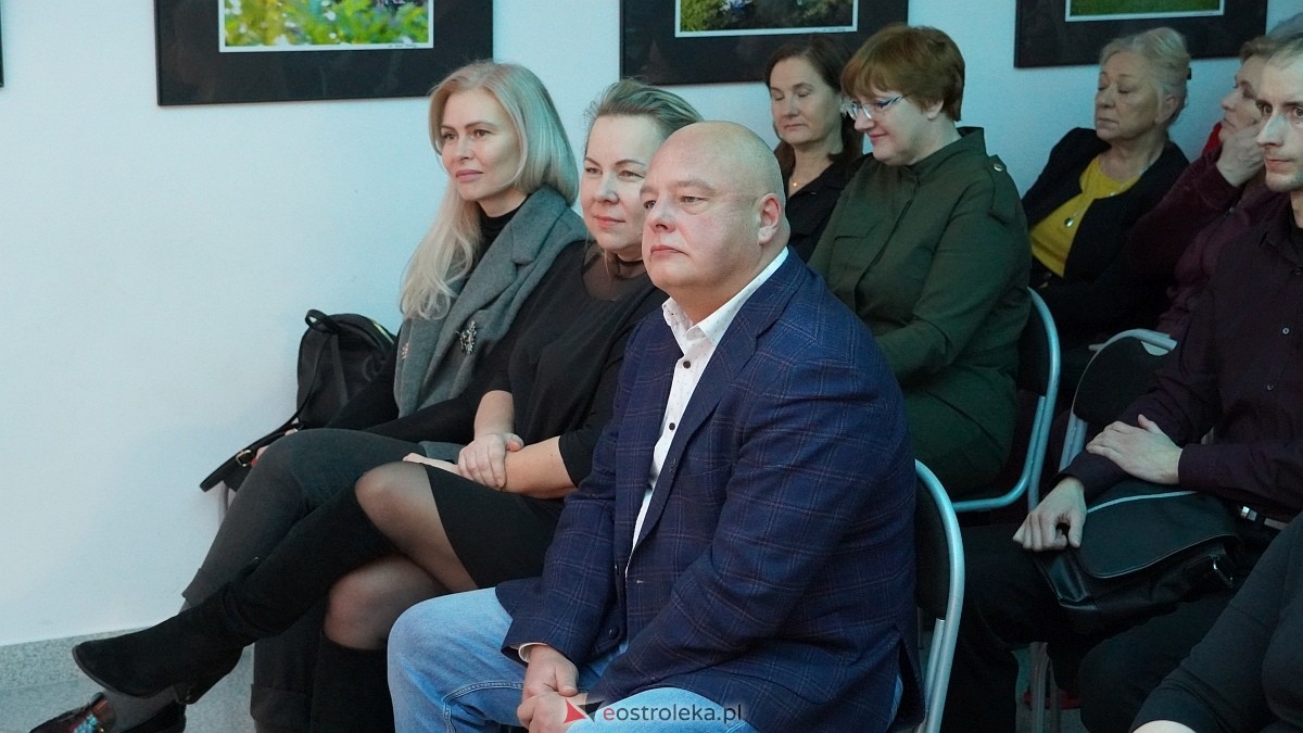 Koncert walentynkowy Krisu w Olszewie-Borkach [14.02.2025] - zdjęcie #40 - eOstroleka.pl
