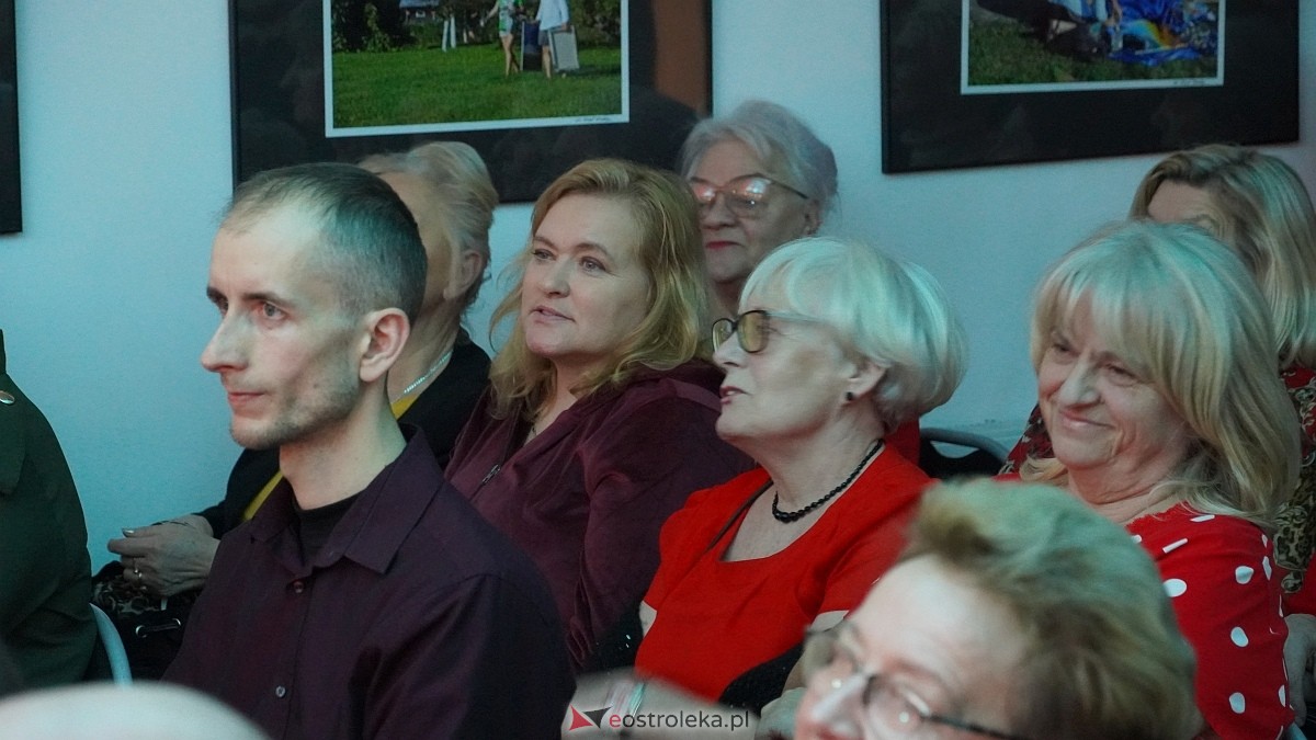 Koncert walentynkowy Krisu w Olszewie-Borkach [14.02.2025] - zdjęcie #35 - eOstroleka.pl