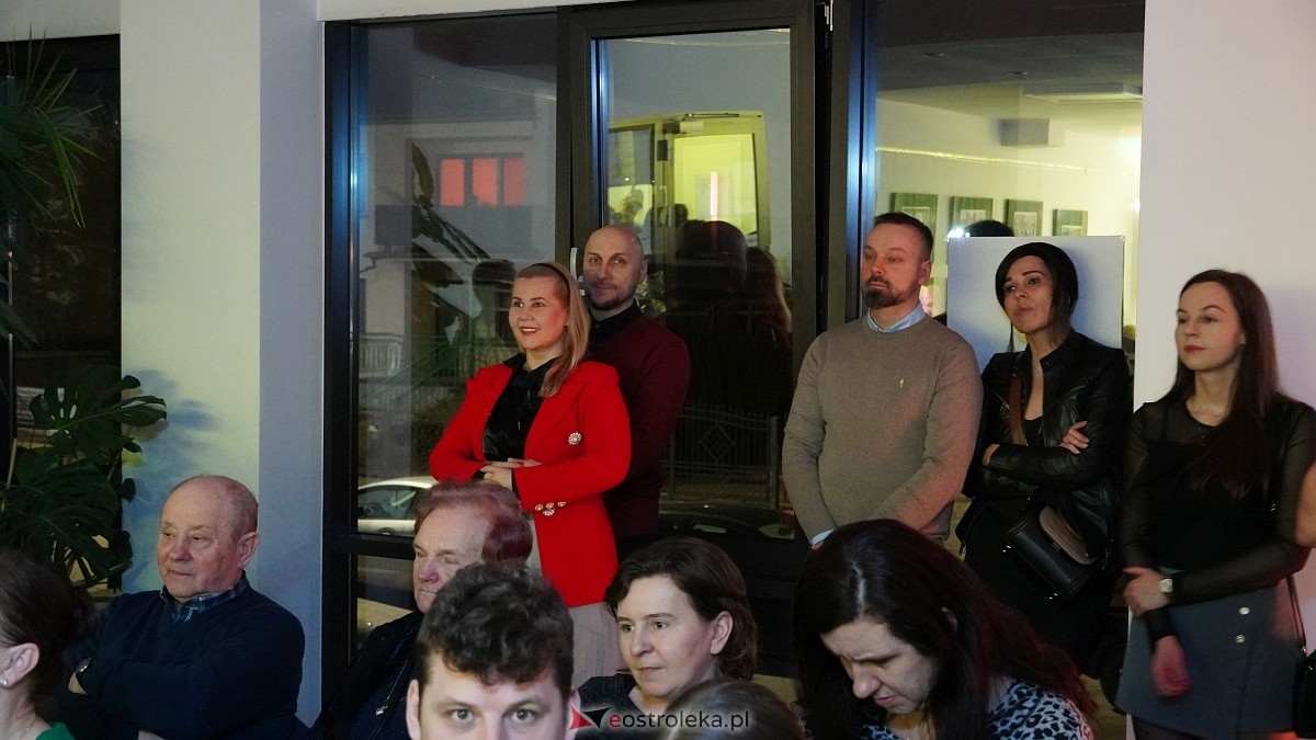 Koncert walentynkowy Krisu w Olszewie-Borkach [14.02.2025] - zdjęcie #1 - eOstroleka.pl