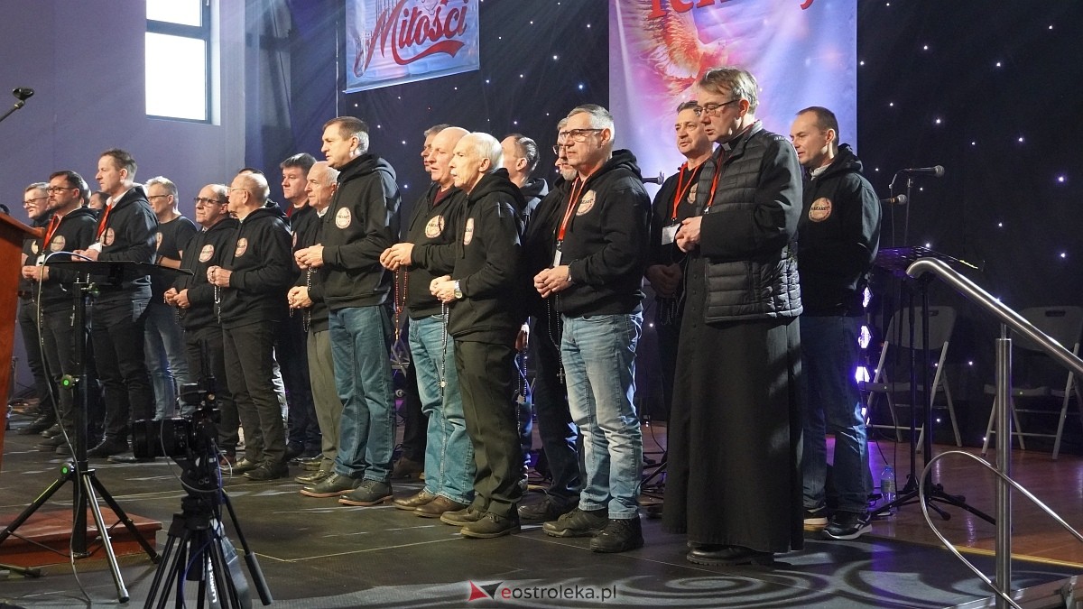 Spotkania Charyzmatyczne w Ostrołęce [15.02.2025] - zdjęcie #57 - eOstroleka.pl