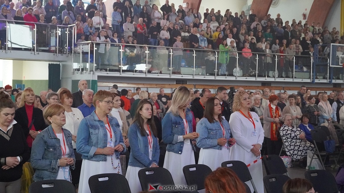 Spotkania Charyzmatyczne w Ostrołęce [15.02.2025] - zdjęcie #54 - eOstroleka.pl