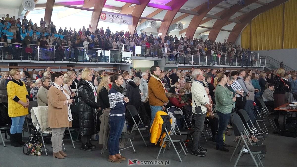 Spotkania Charyzmatyczne w Ostrołęce [15.02.2025] - zdjęcie #33 - eOstroleka.pl