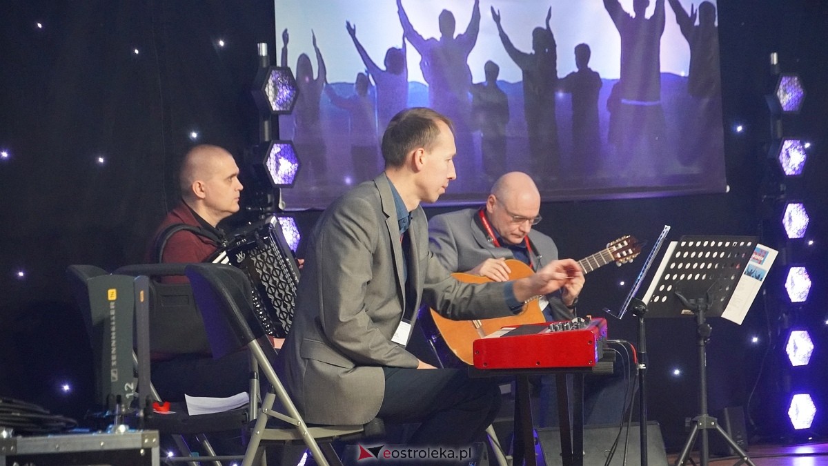 Spotkania Charyzmatyczne w Ostrołęce [15.02.2025] - zdjęcie #17 - eOstroleka.pl