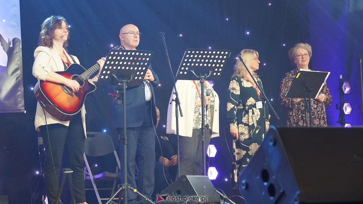Spotkania Charyzmatyczne w Ostrołęce [15.02.2025] - zdjęcie #10 - eOstroleka.pl