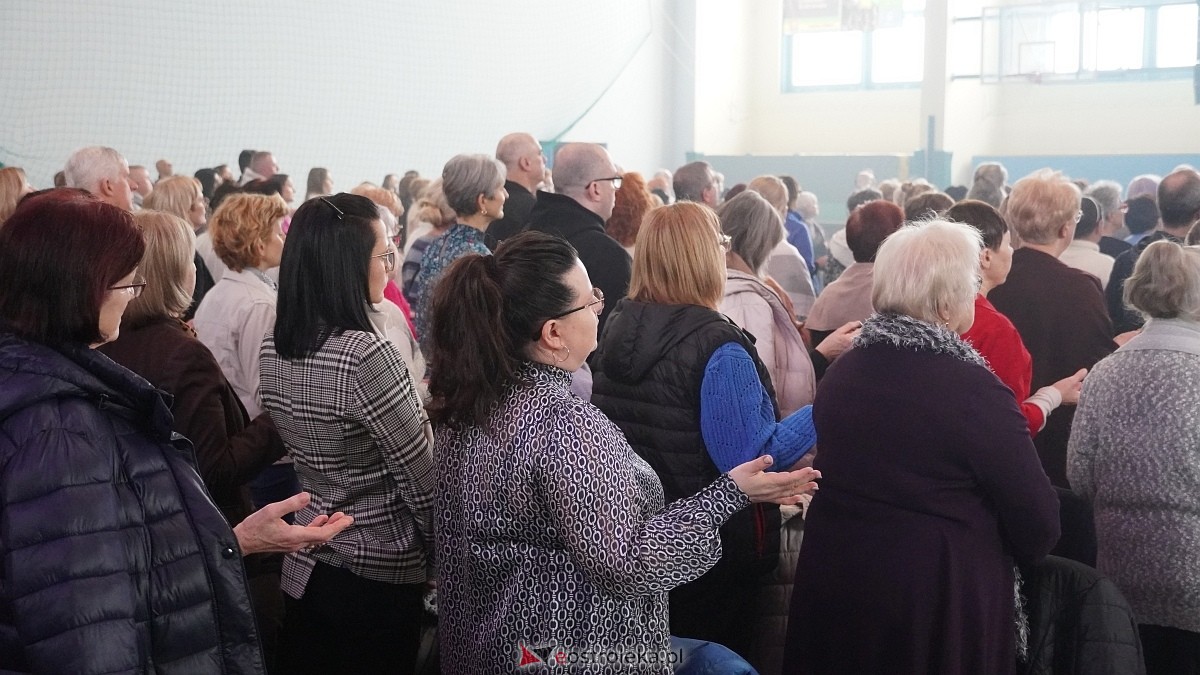 Spotkania Charyzmatyczne w Ostrołęce [15.02.2025] - zdjęcie #3 - eOstroleka.pl