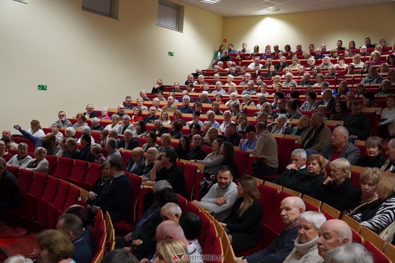 Czerwone Gitary - 60-lecie - koncert w Ostrołęce [15.02.2025] - zdjęcie #43 - eOstroleka.pl