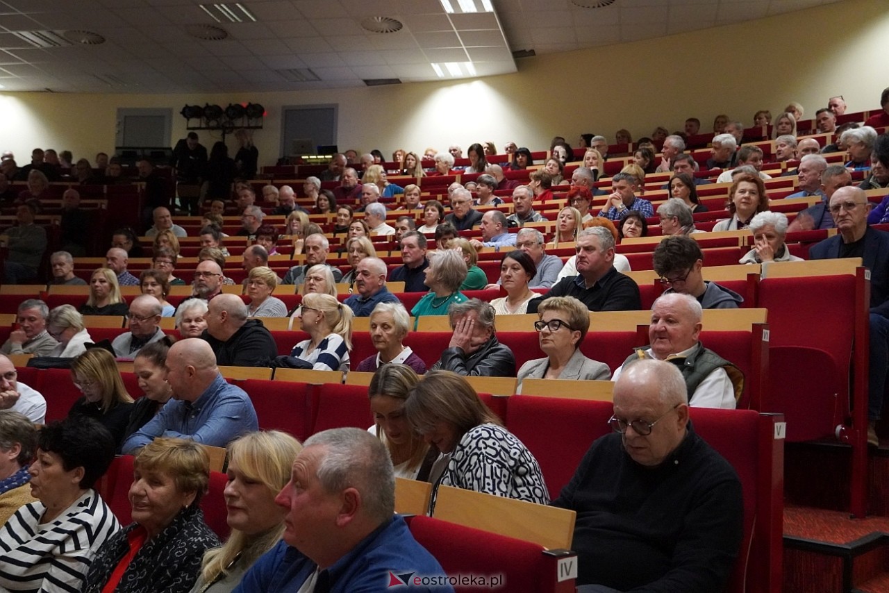 Czerwone Gitary - 60-lecie - koncert w Ostrołęce [15.02.2025] - zdjęcie #42 - eOstroleka.pl