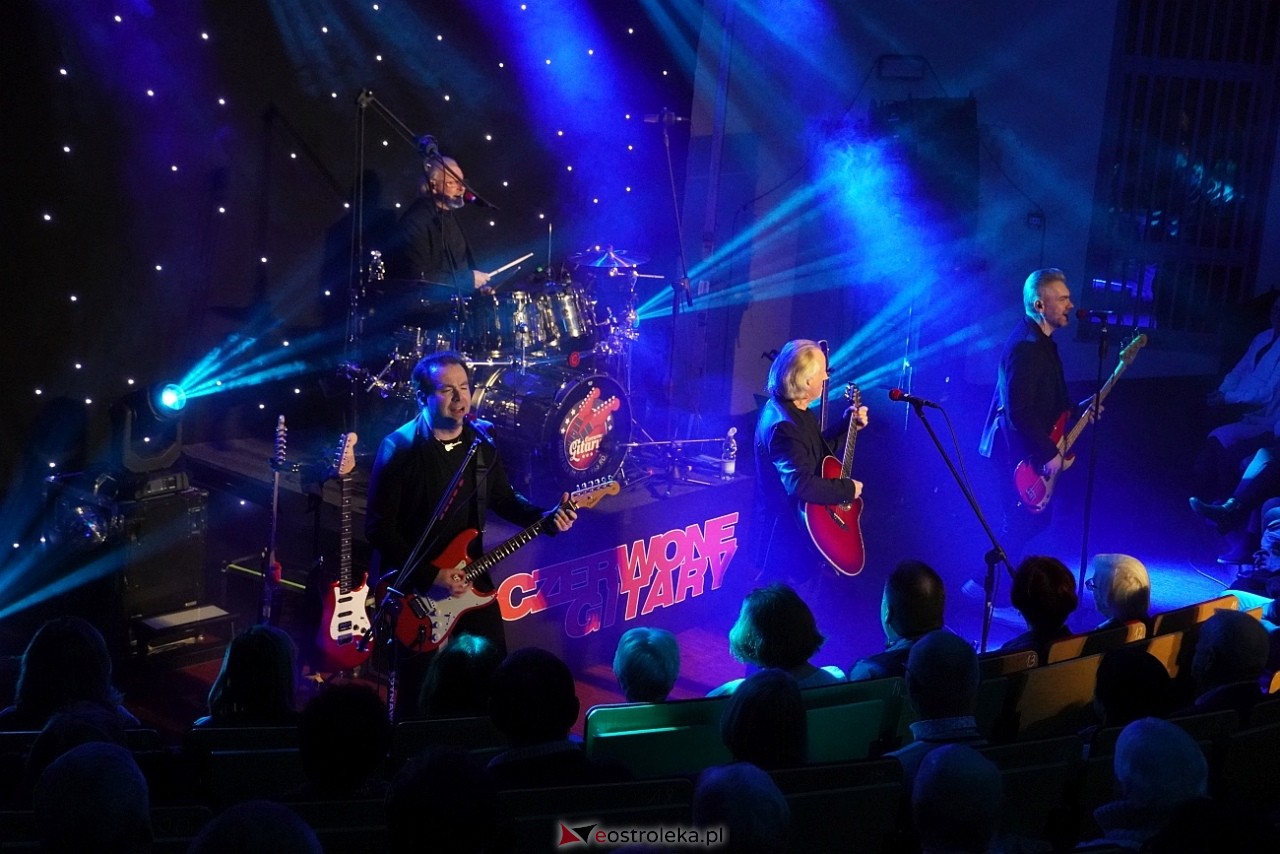 Czerwone Gitary - 60-lecie - koncert w Ostrołęce [15.02.2025] - zdjęcie #32 - eOstroleka.pl