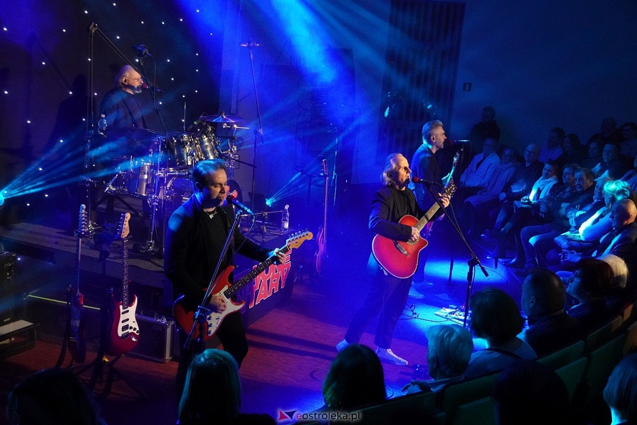 Czerwone Gitary - 60-lecie - koncert w Ostrołęce [15.02.2025] - zdjęcie #22 - eOstroleka.pl