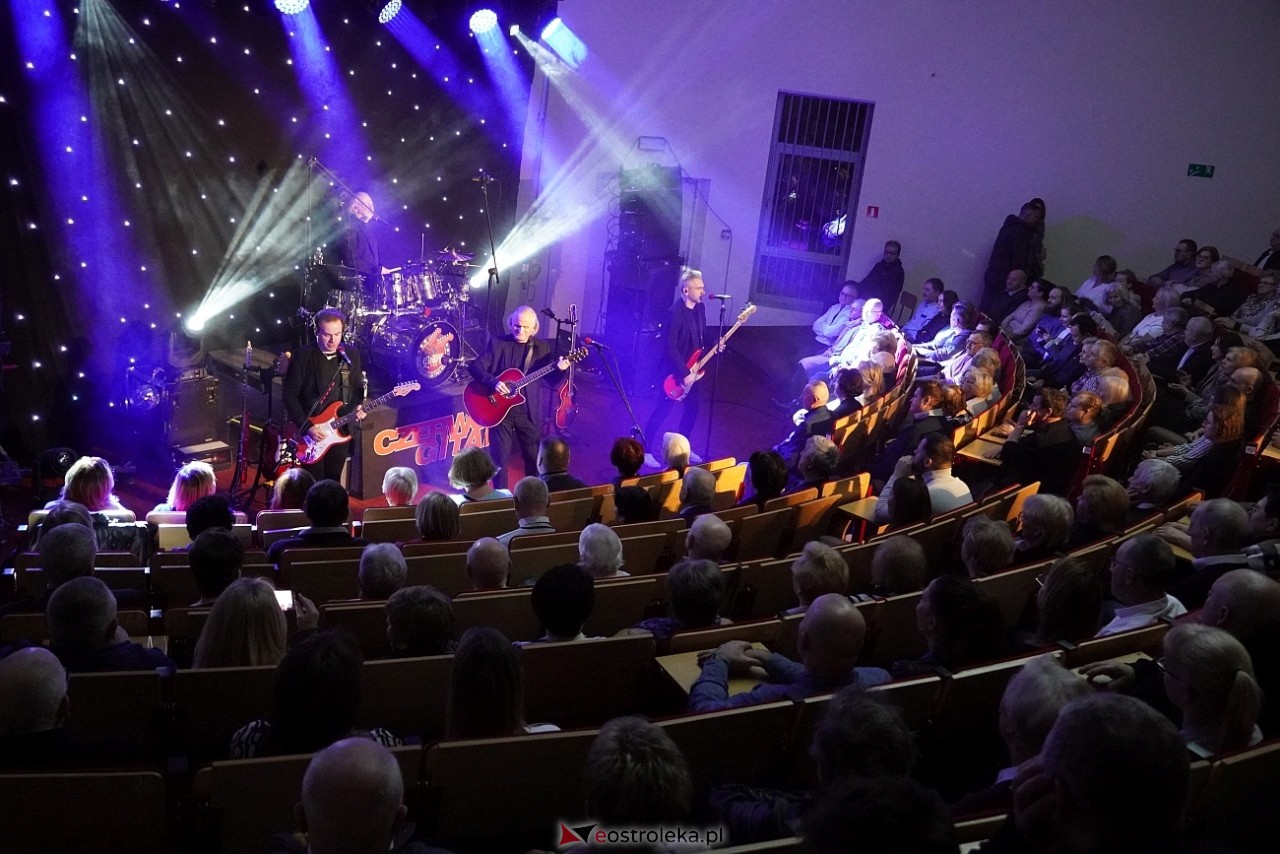Czerwone Gitary - 60-lecie - koncert w Ostrołęce [15.02.2025] - zdjęcie #12 - eOstroleka.pl