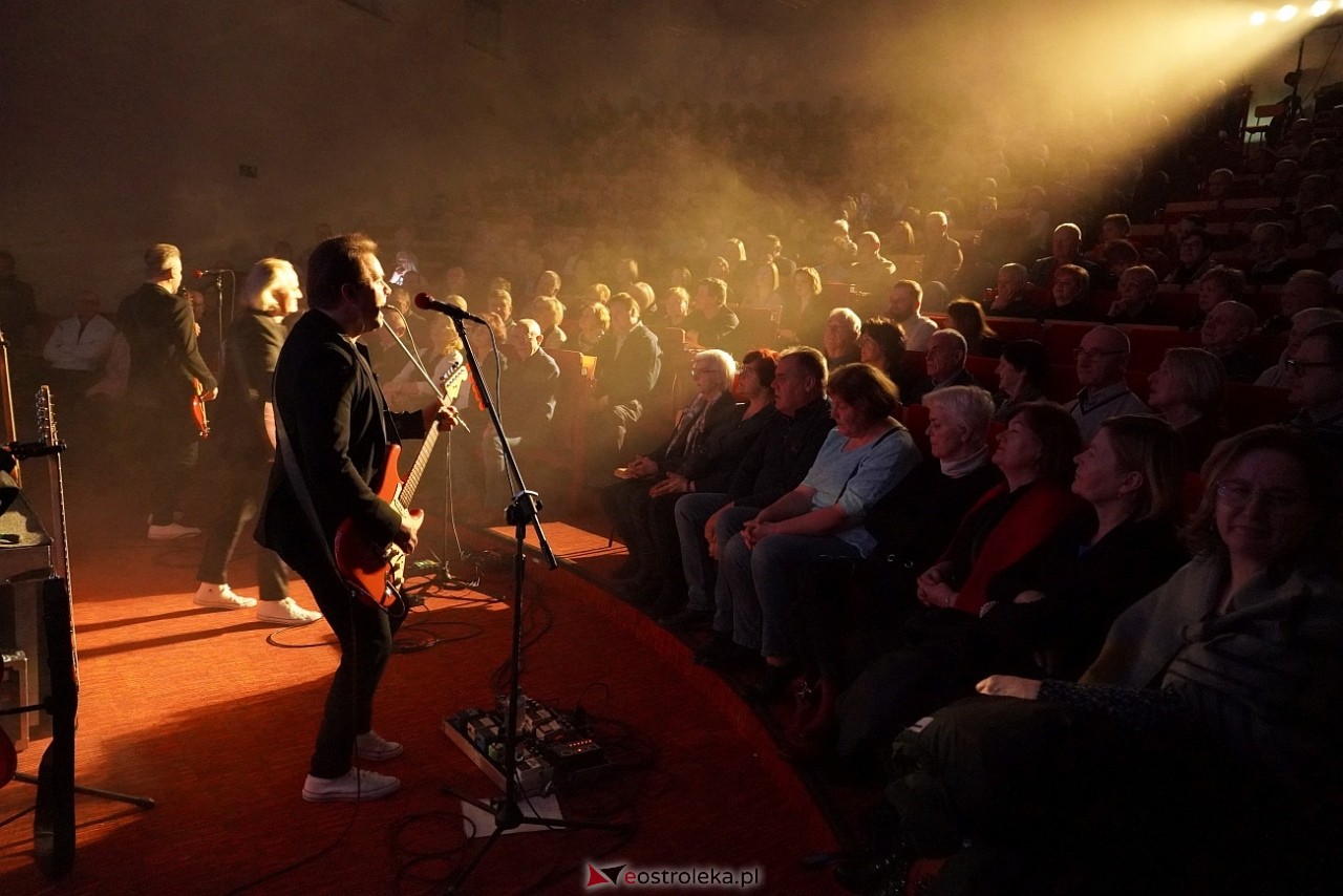 Czerwone Gitary - 60-lecie - koncert w Ostrołęce [15.02.2025] - zdjęcie #4 - eOstroleka.pl