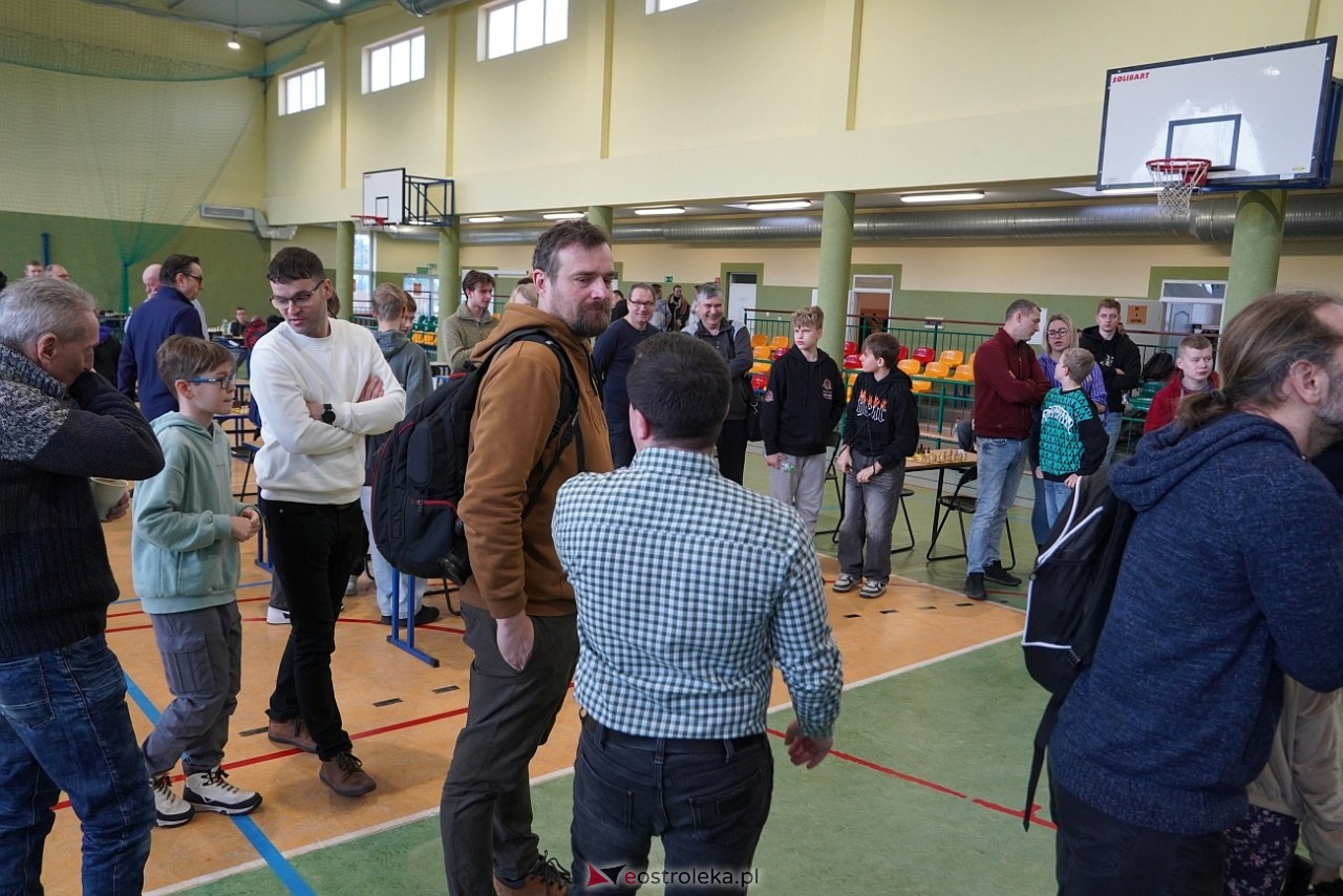 4 Walentynkowy Turniej Szachowy o Puchar Wójta Gminy Rzekuń i Starosty Ostrołęckiego [16.02.2025] - zdjęcie #63 - eOstroleka.pl