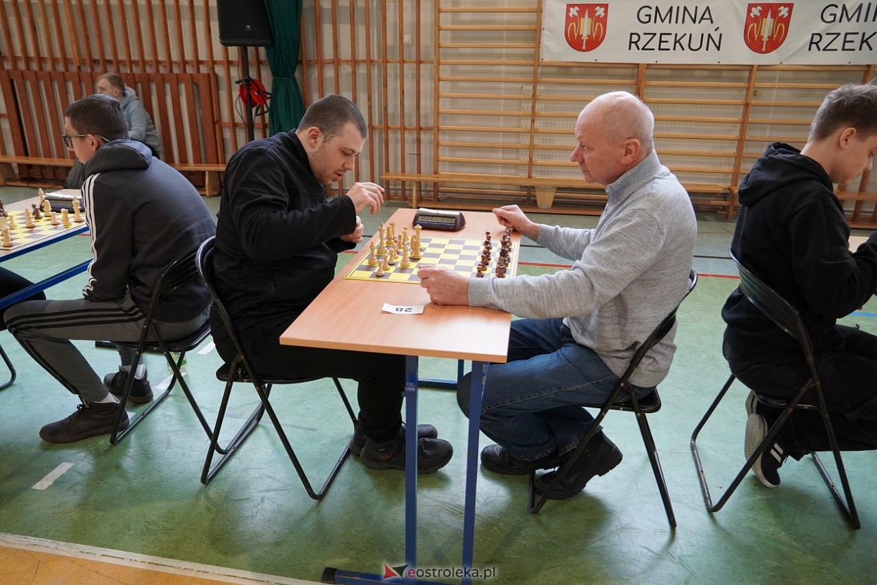 4 Walentynkowy Turniej Szachowy o Puchar Wójta Gminy Rzekuń i Starosty Ostrołęckiego [16.02.2025] - zdjęcie #12 - eOstroleka.pl