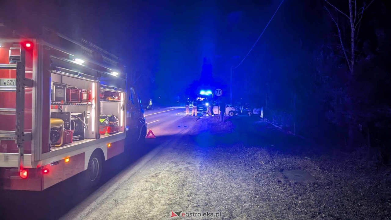 Wypadek w Czarnowcu [18.02.2025] - zdjęcie #14 - eOstroleka.pl