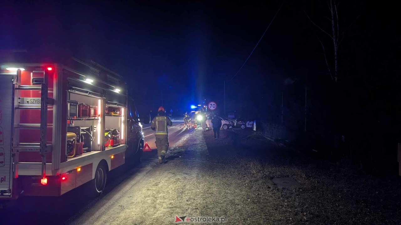 Wypadek w Czarnowcu [18.02.2025] - zdjęcie #6 - eOstroleka.pl