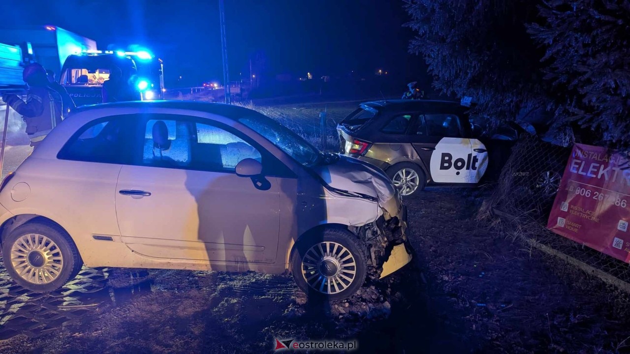 Wypadek w Czarnowcu [18.02.2025] - zdjęcie #1 - eOstroleka.pl