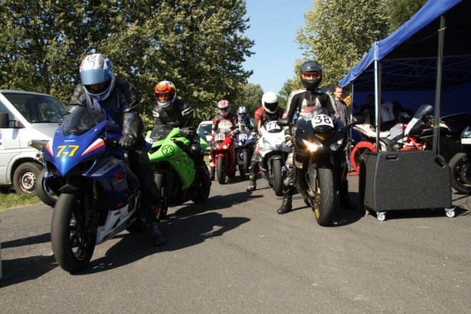 Ostrołęccy motocykliści stanęli na podium w Nowodworze (9.IX.2011) - zdjęcie #31 - eOstroleka.pl