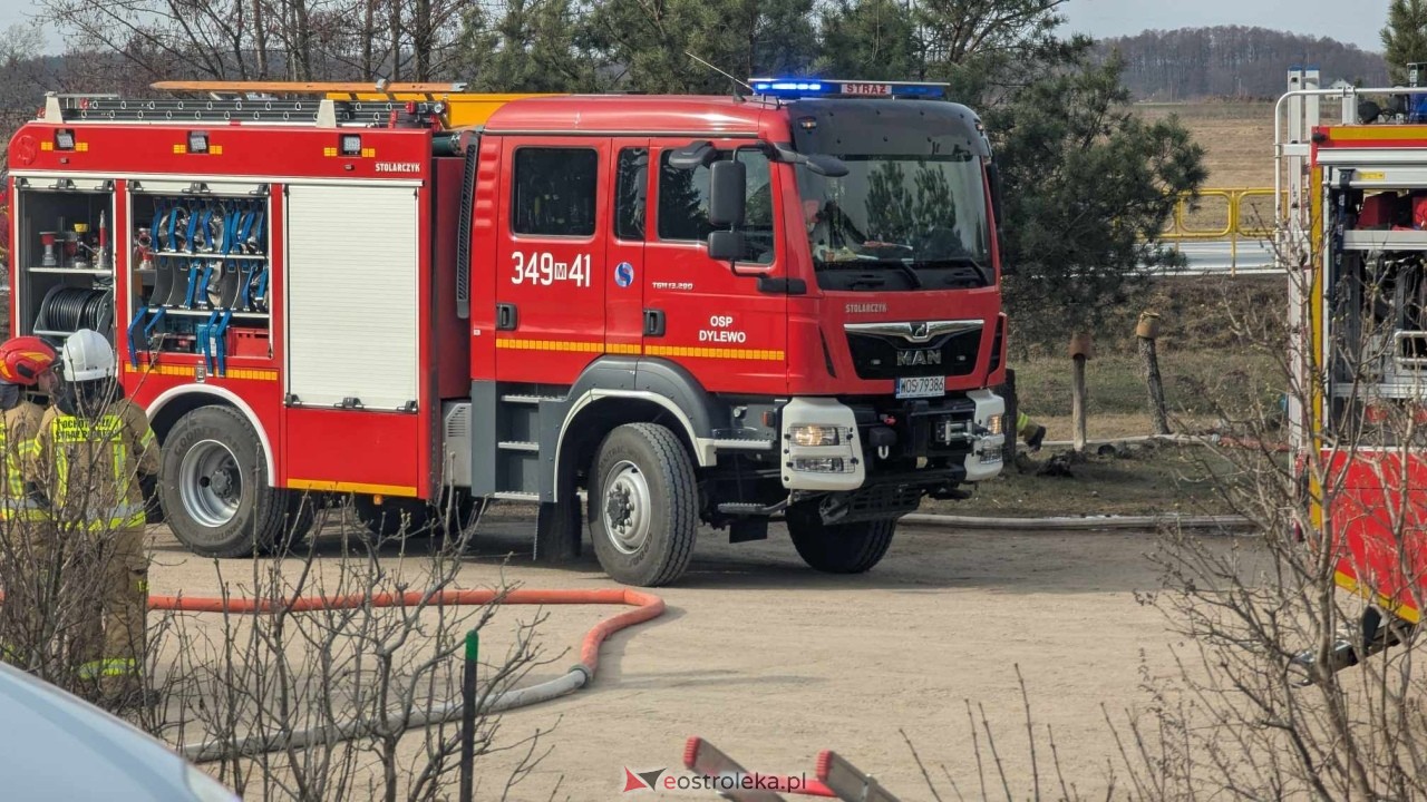 Pożar restauracji w Łodziskach [21.02.2025] - zdjęcie #8 - eOstroleka.pl