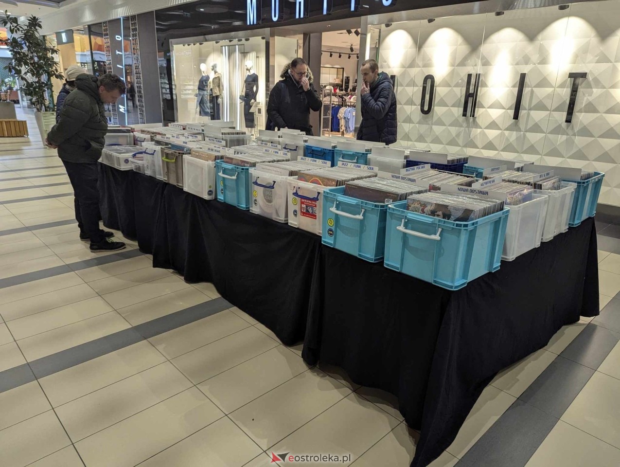Giełda płytowa w Galerii Bursztynowej [21.02.2025] - zdjęcie #2 - eOstroleka.pl