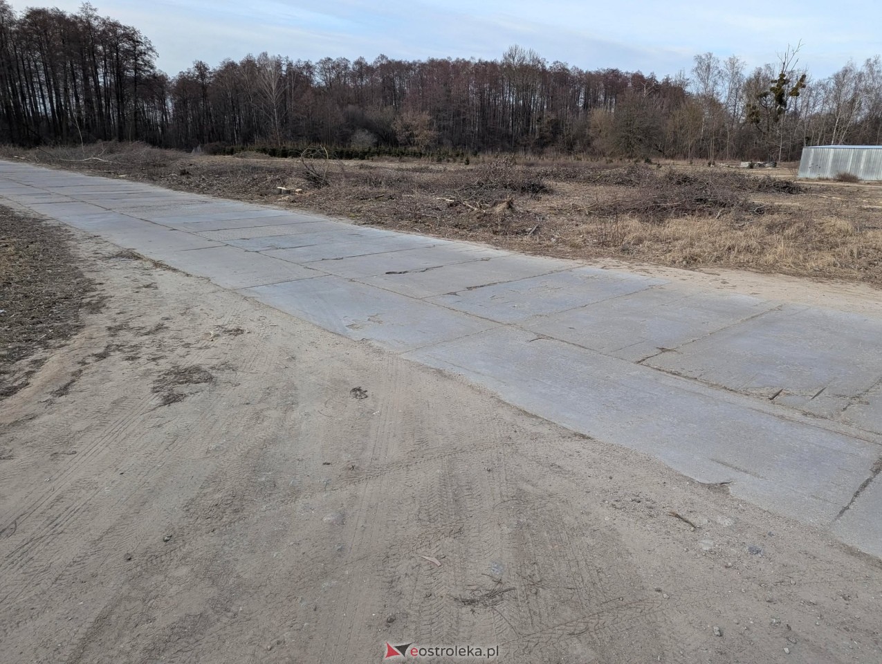 Ulica Podróżników przed przebudową [21.02.2025] - zdjęcie #7 - eOstroleka.pl