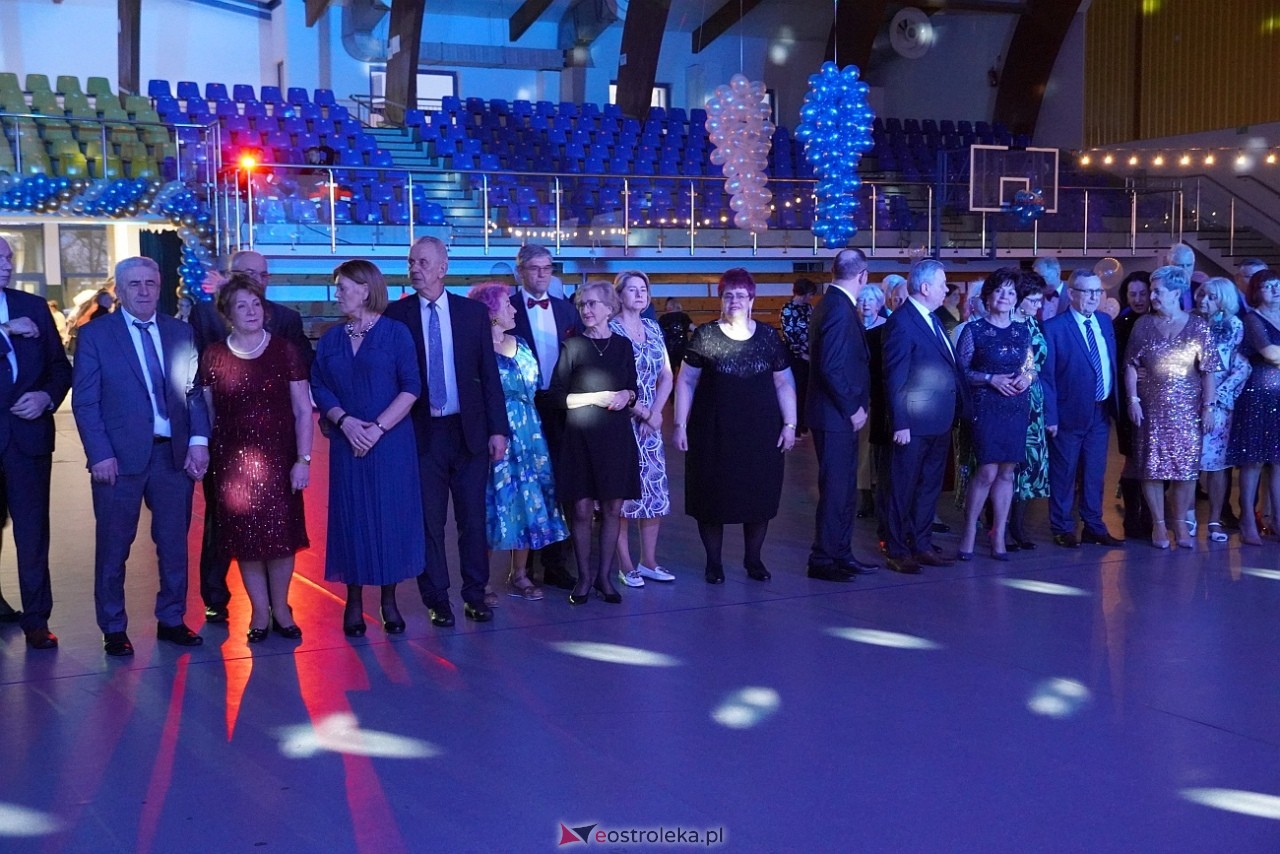 Wielki bal dla seniorów w Ostrołęce [21.02.2025] - zdjęcie #79 - eOstroleka.pl