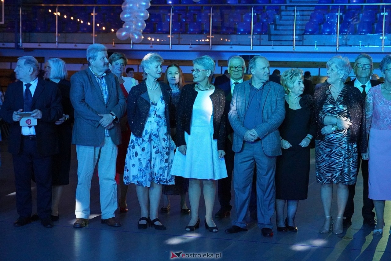 Wielki bal dla seniorów w Ostrołęce [21.02.2025] - zdjęcie #78 - eOstroleka.pl