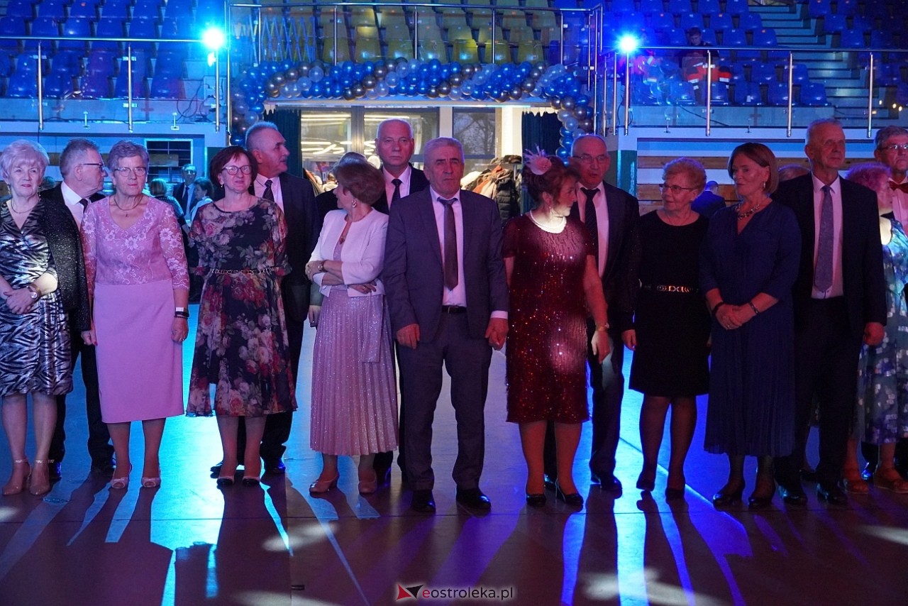 Wielki bal dla seniorów w Ostrołęce [21.02.2025] - zdjęcie #76 - eOstroleka.pl