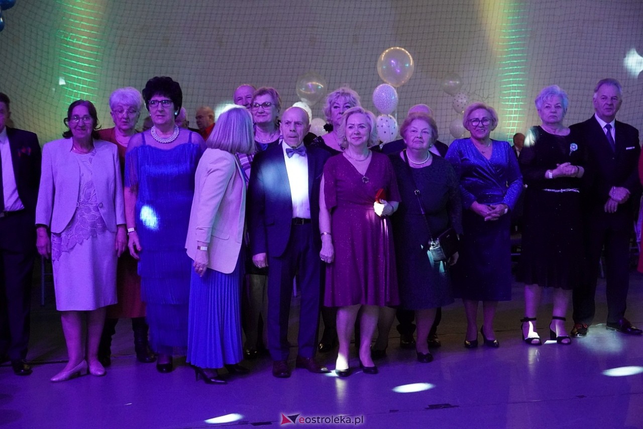Wielki bal dla seniorów w Ostrołęce [21.02.2025] - zdjęcie #73 - eOstroleka.pl