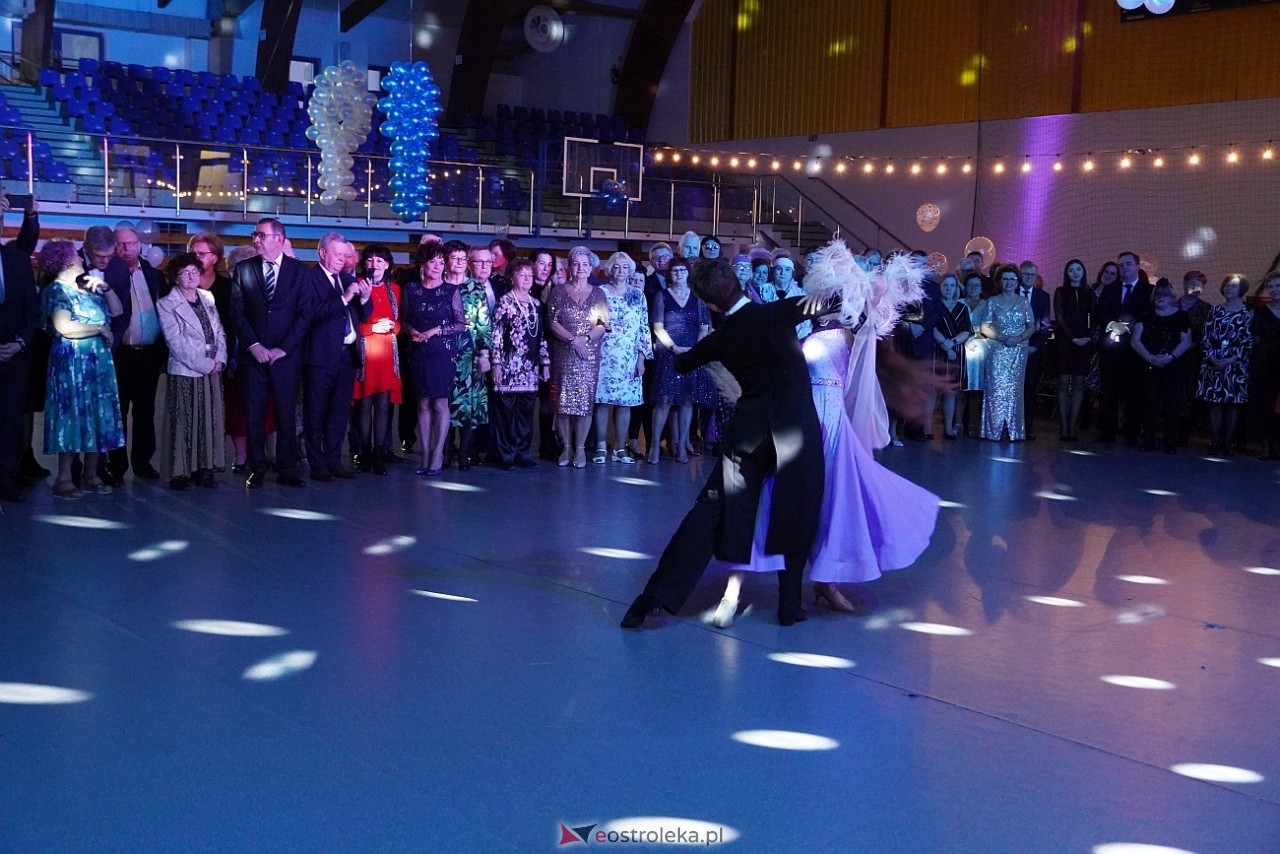 Wielki bal dla seniorów w Ostrołęce [21.02.2025] - zdjęcie #66 - eOstroleka.pl