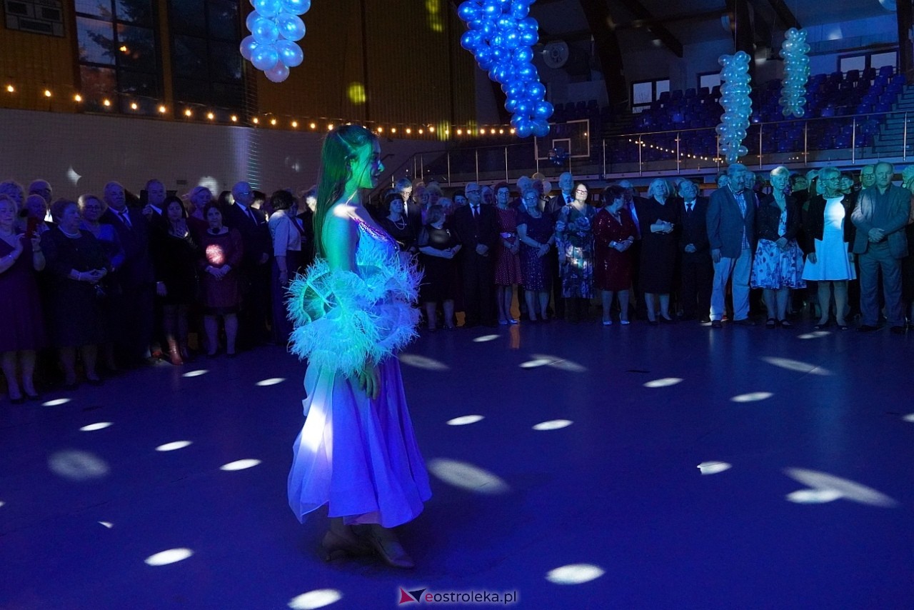 Wielki bal dla seniorów w Ostrołęce [21.02.2025] - zdjęcie #64 - eOstroleka.pl