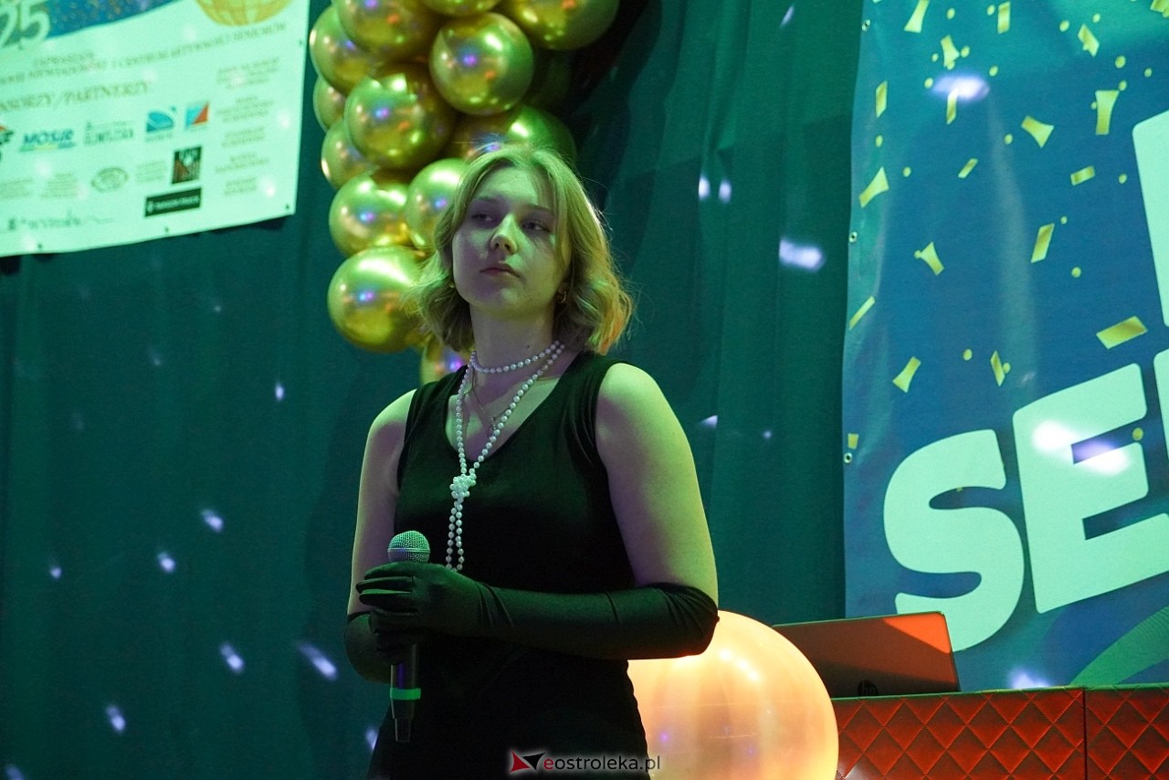 Wielki bal dla seniorów w Ostrołęce [21.02.2025] - zdjęcie #59 - eOstroleka.pl