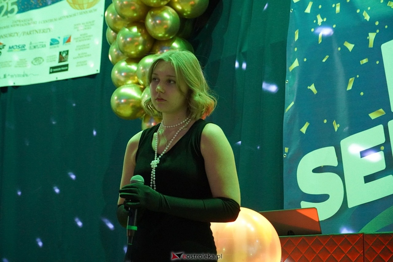 Wielki bal dla seniorów w Ostrołęce [21.02.2025] - zdjęcie #58 - eOstroleka.pl