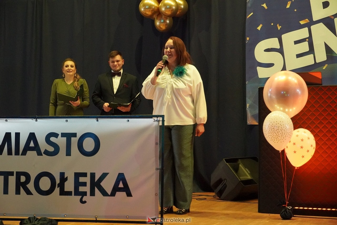 Wielki bal dla seniorów w Ostrołęce [21.02.2025] - zdjęcie #51 - eOstroleka.pl