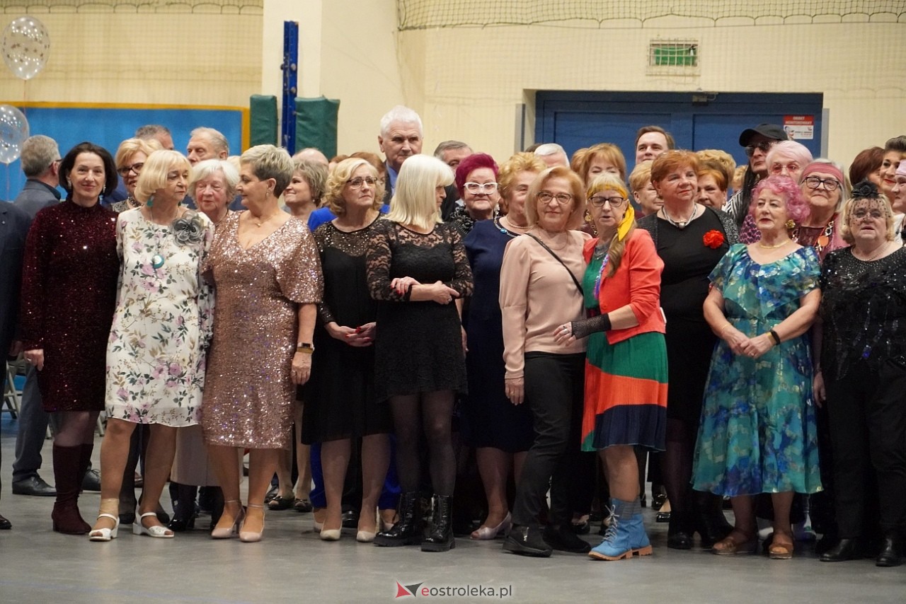 Wielki bal dla seniorów w Ostrołęce [21.02.2025] - zdjęcie #48 - eOstroleka.pl