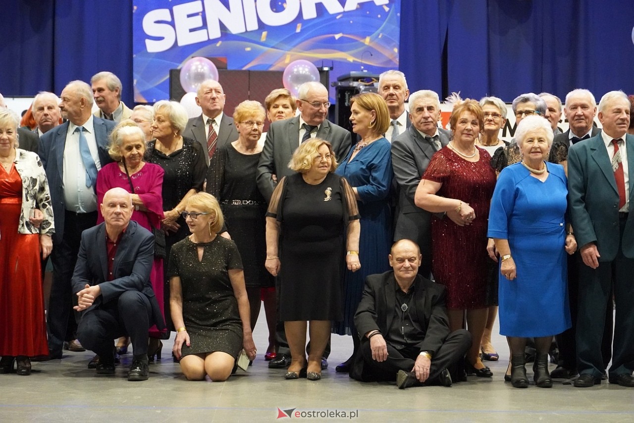 Wielki bal dla seniorów w Ostrołęce [21.02.2025] - zdjęcie #39 - eOstroleka.pl