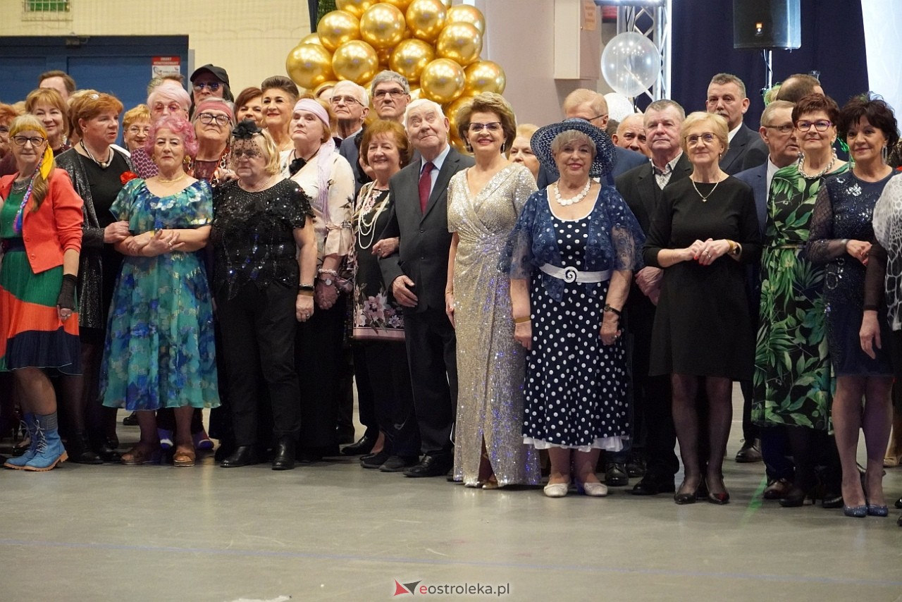 Wielki bal dla seniorów w Ostrołęce [21.02.2025] - zdjęcie #36 - eOstroleka.pl