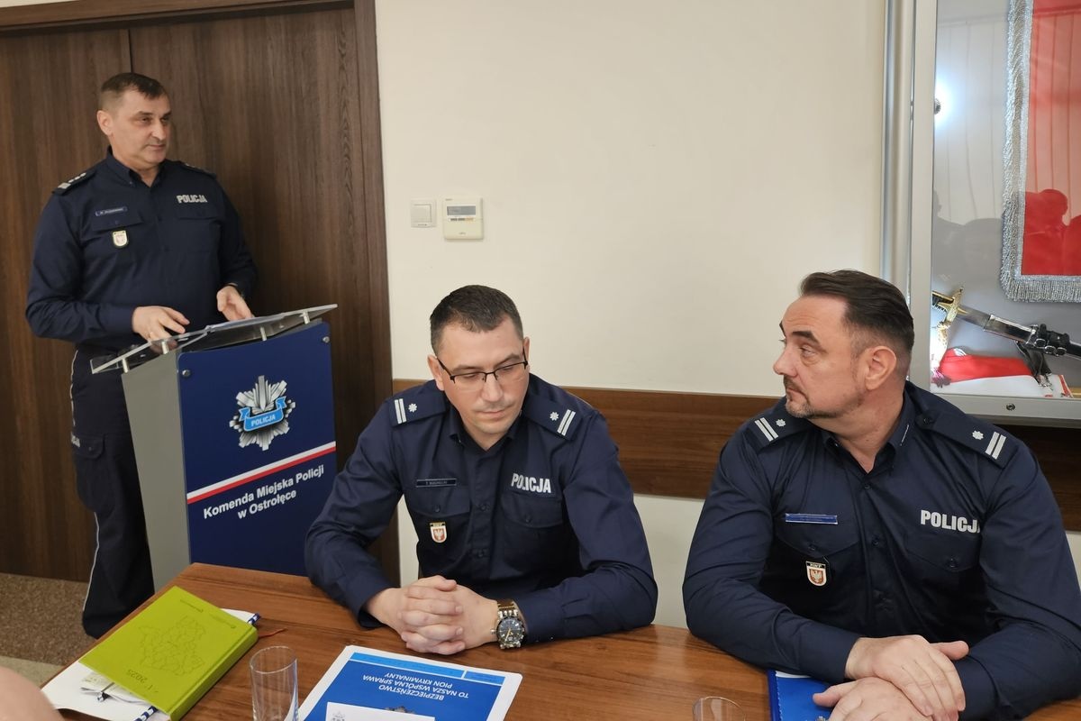 Narada roczna Komendy Miejskiej Policji w Ostrołęce  [21.02.2025] - zdjęcie #10 - eOstroleka.pl