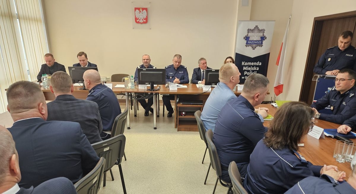 Narada roczna Komendy Miejskiej Policji w Ostrołęce  [21.02.2025] - zdjęcie #5 - eOstroleka.pl