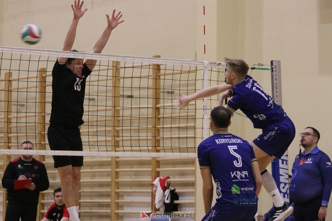 SPS Volley Ostrołęka - Peterstar Szydłowiec [22.02.2025] - zdjęcie #25 - eOstroleka.pl