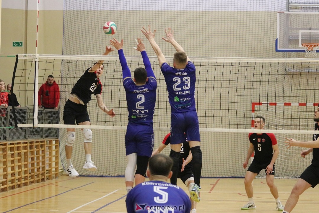 SPS Volley Ostrołęka - Peterstar Szydłowiec [22.02.2025] - zdjęcie #3 - eOstroleka.pl